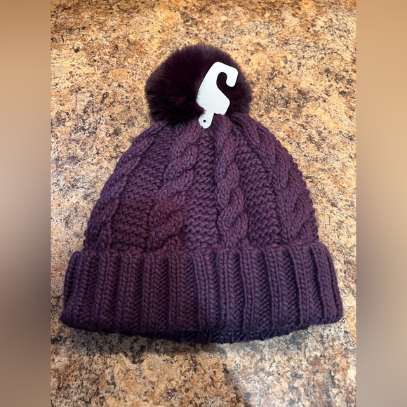 Michael Kors Purple Beanie - Picture 5 of 5